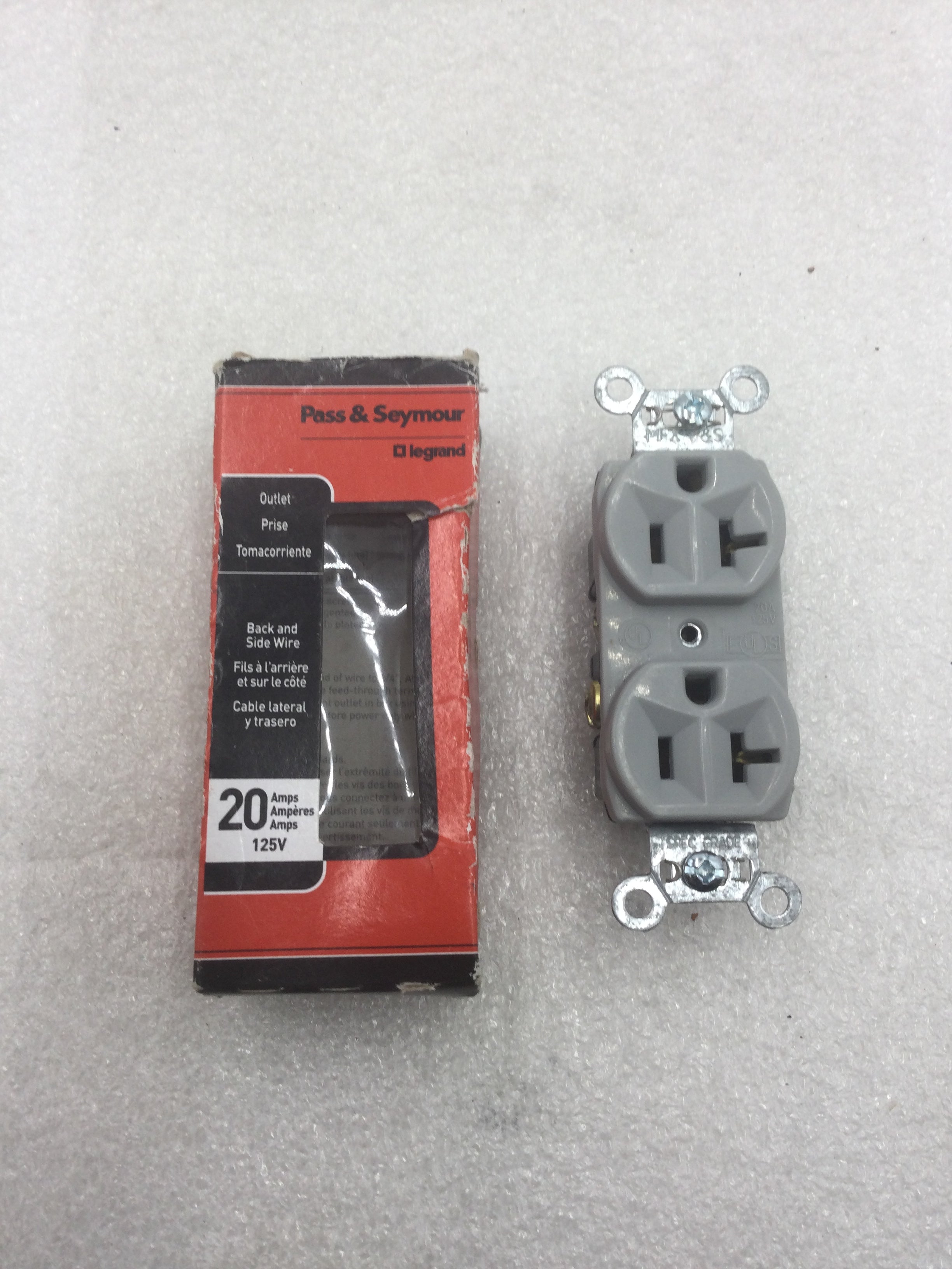 Legrand CRB5362-CC12 Duplex 20 Amp Commercial Rated Receptacle - Picture 10 of 10