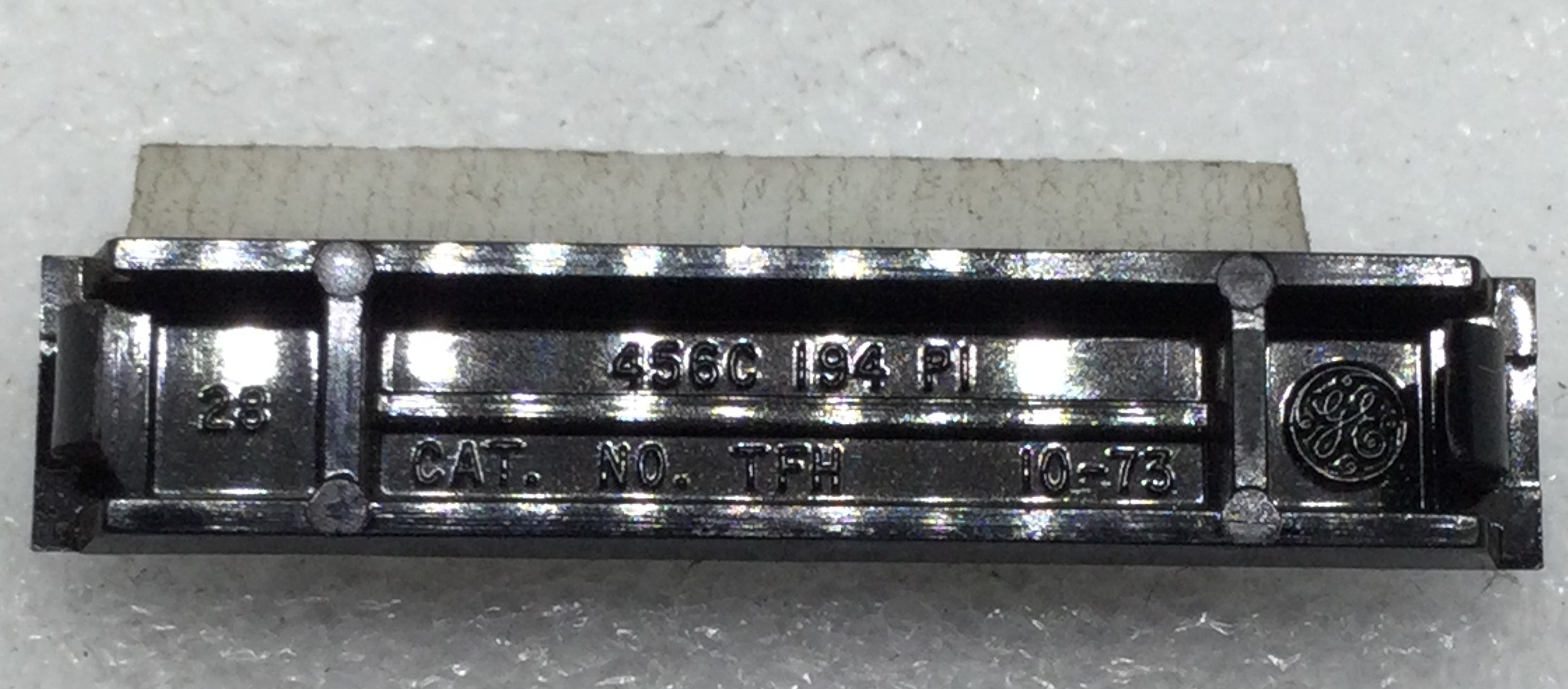 GE/General Electric TFH 456C194PI Circuit Breaker Filler Plate 2 3/8" x 1/2" - Picture 7 of 8