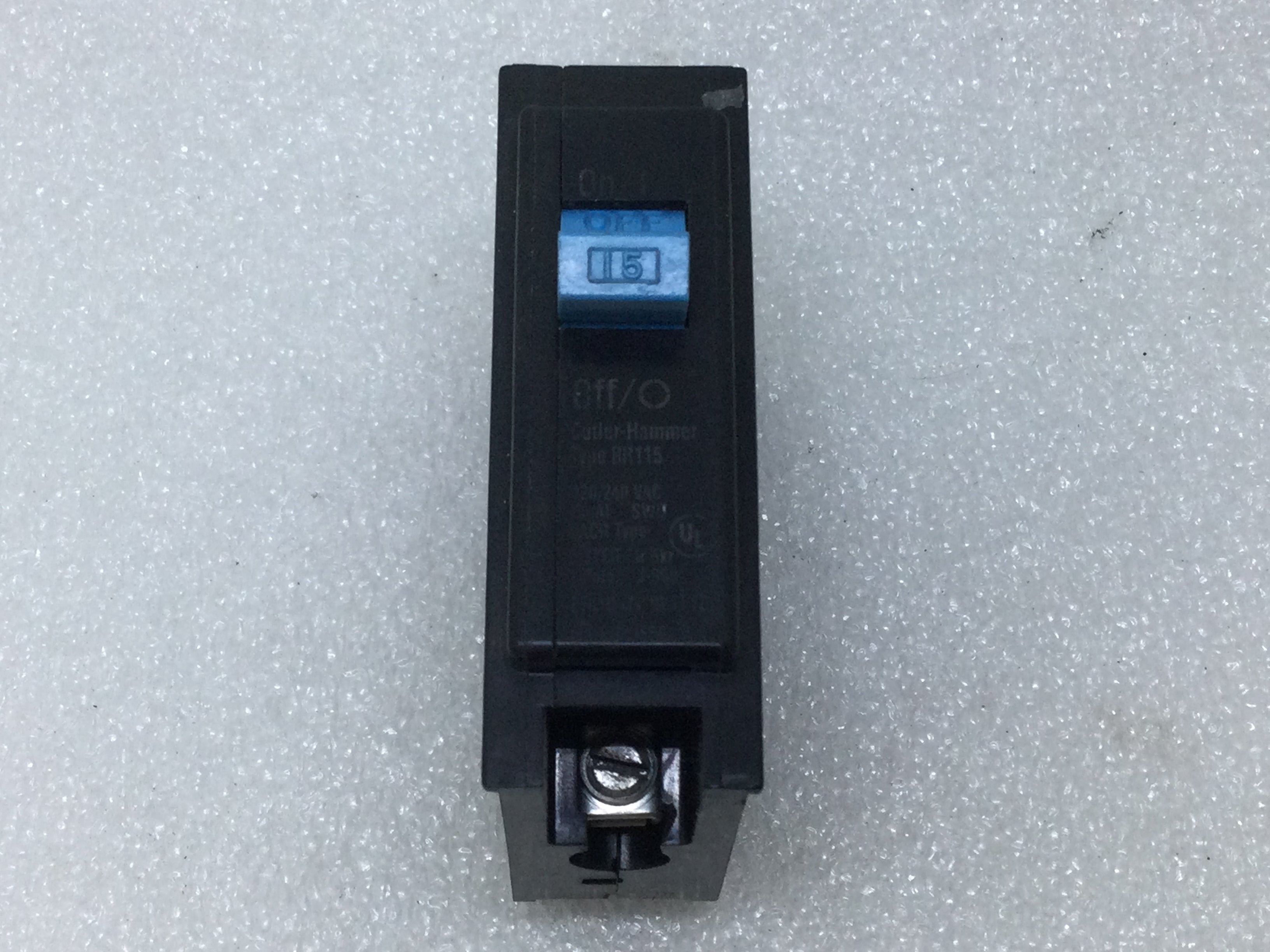 Disyuntor Westinghouse/Cutler Hammer BR115/R 15 amperios 1 polo - Imagen 8 de 8