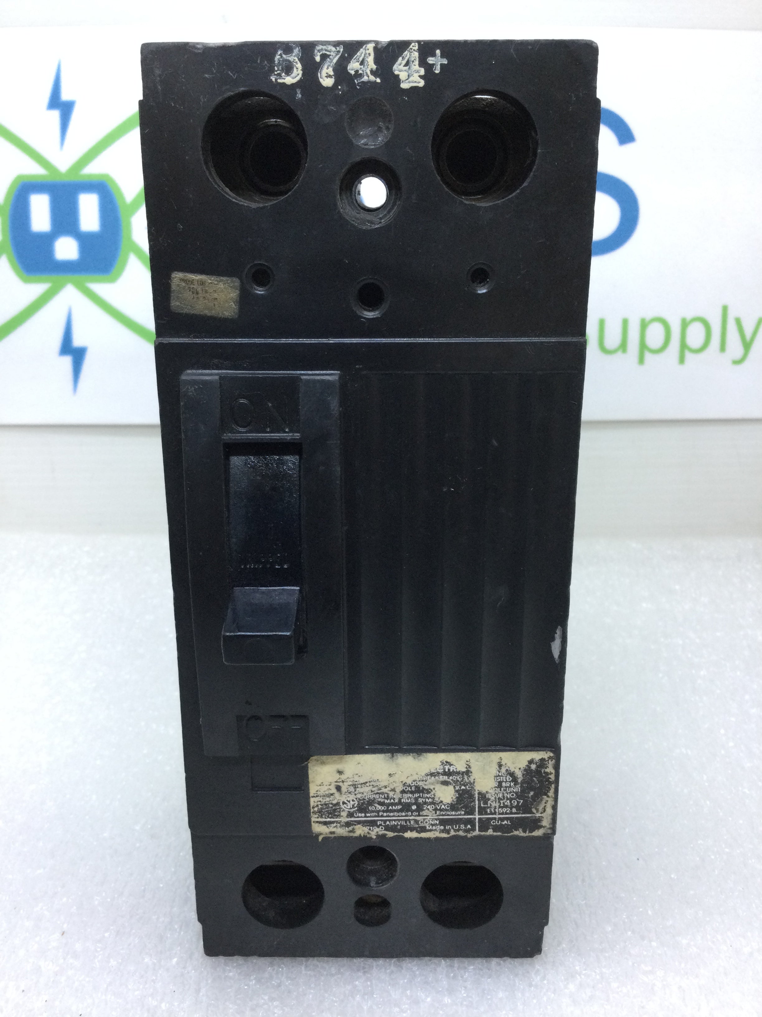 GE/General Electric TQD22150/WL 150 Amp 2 Pole 240V Circuit Breaker - Picture 13 of 13