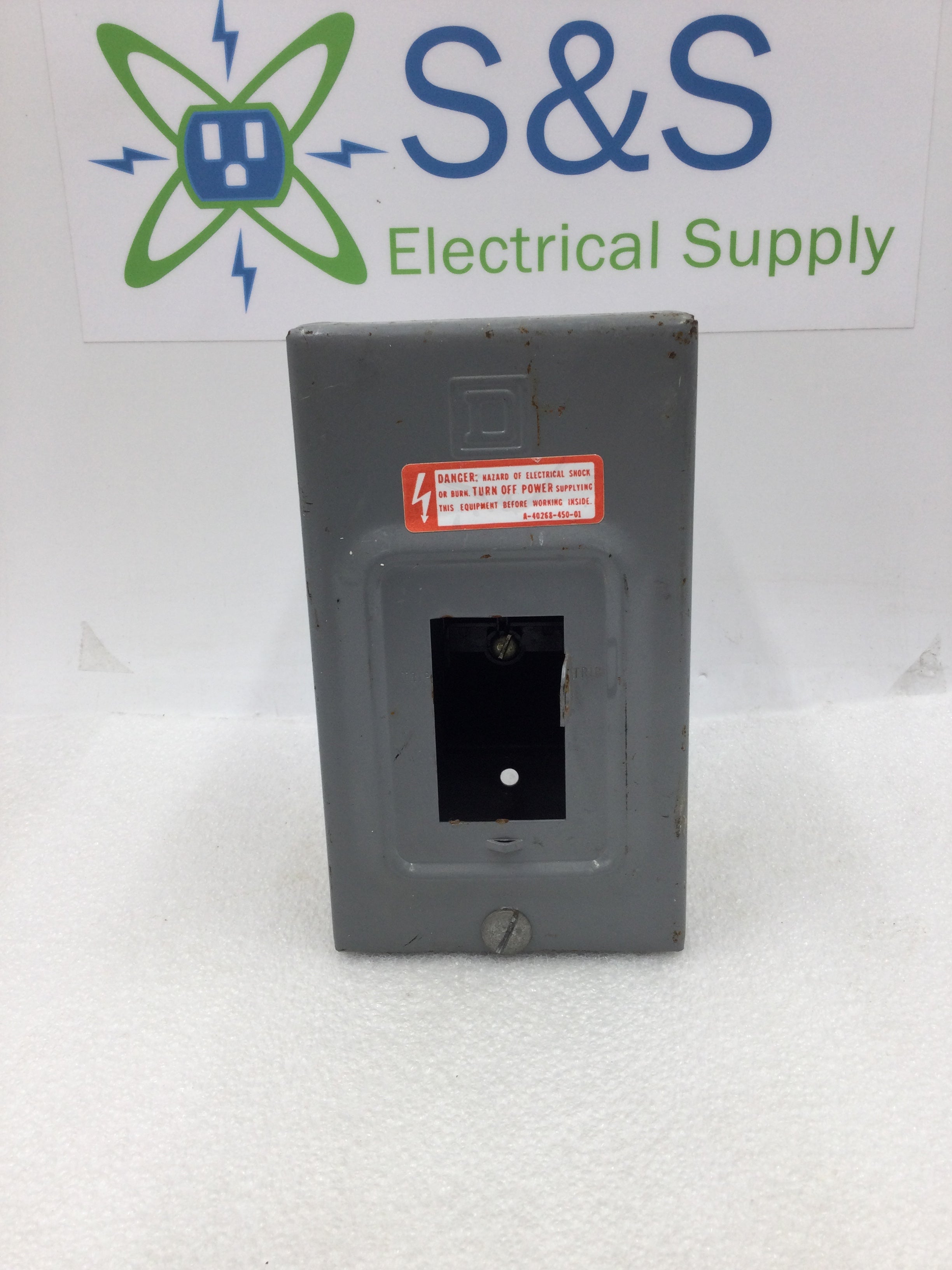 Square D QO2L30S 30 Amp 2 Pole 120/240V Type 1 QO Load Center Series G01 7″ x 4″