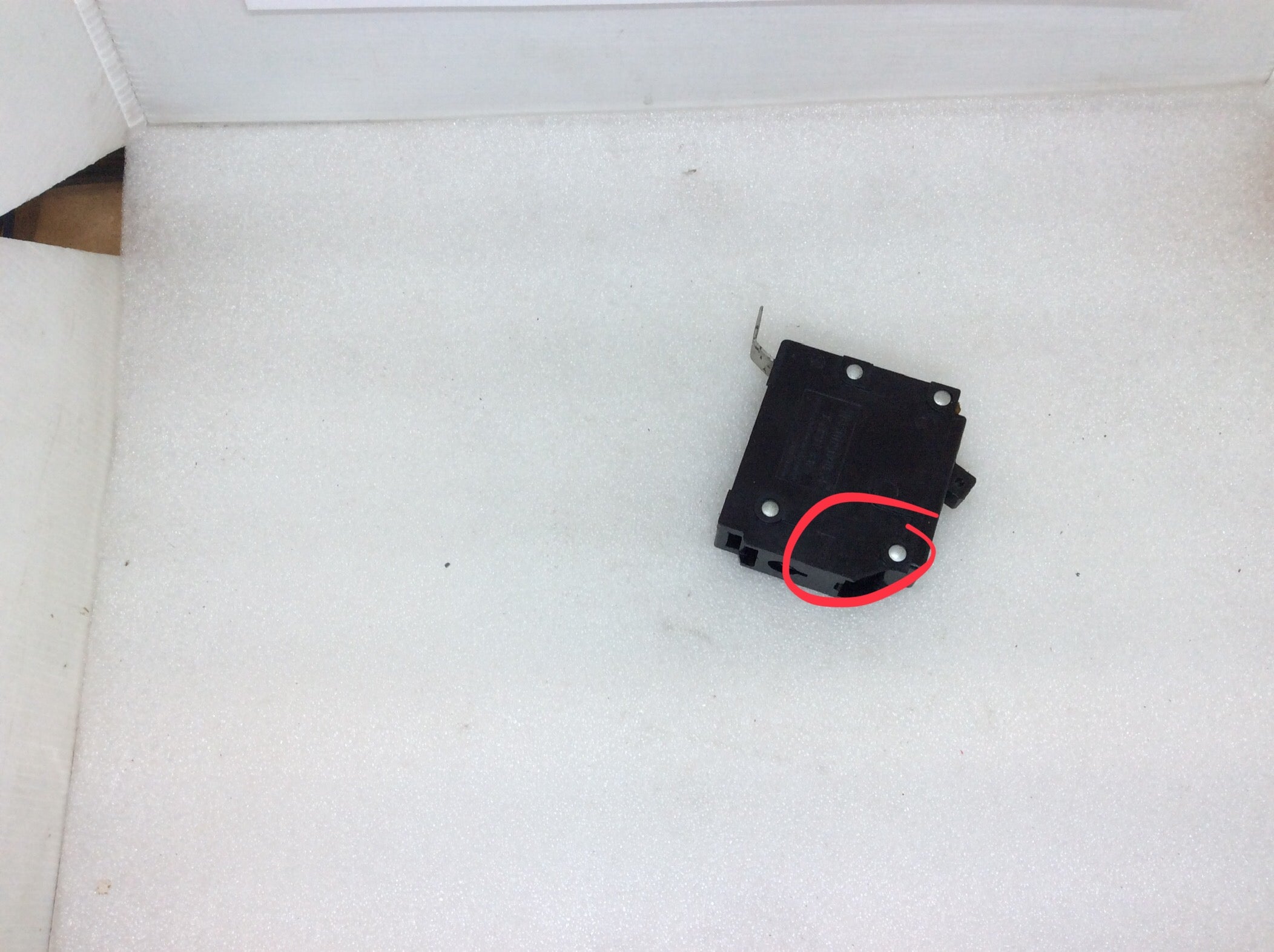 Disyuntor Westinghouse BAB1015 15 Amp 1 Polo 120/240 Vac Tipo BAB Perno - Imagen 6 de 7