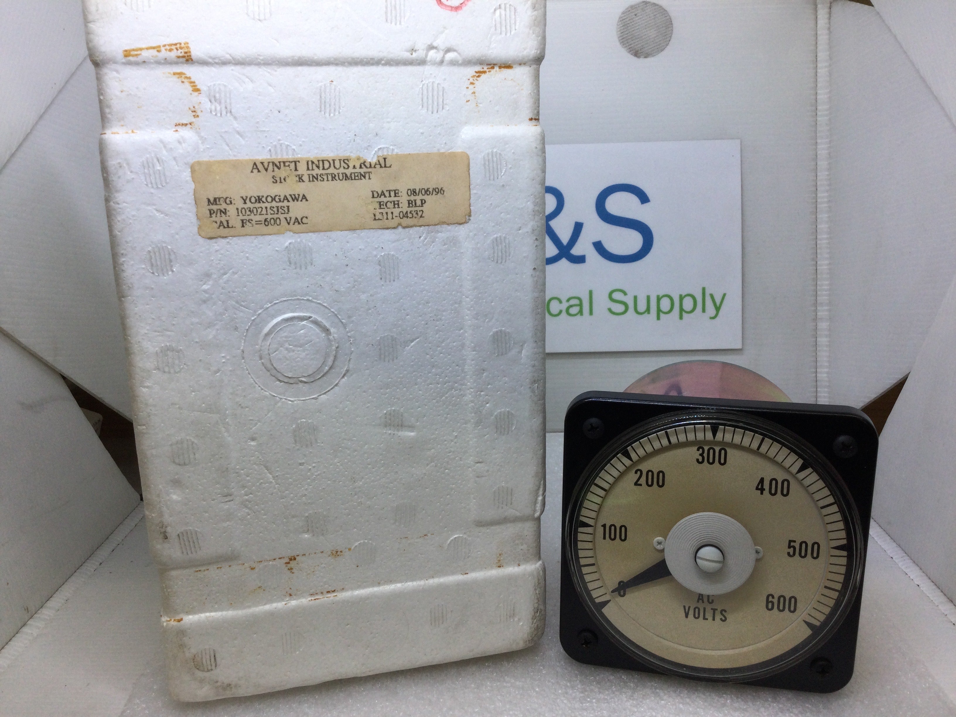 Yokogawa/General Electric 103021SJSJ AC Volt Meter FS=600V - Picture 11 of 12