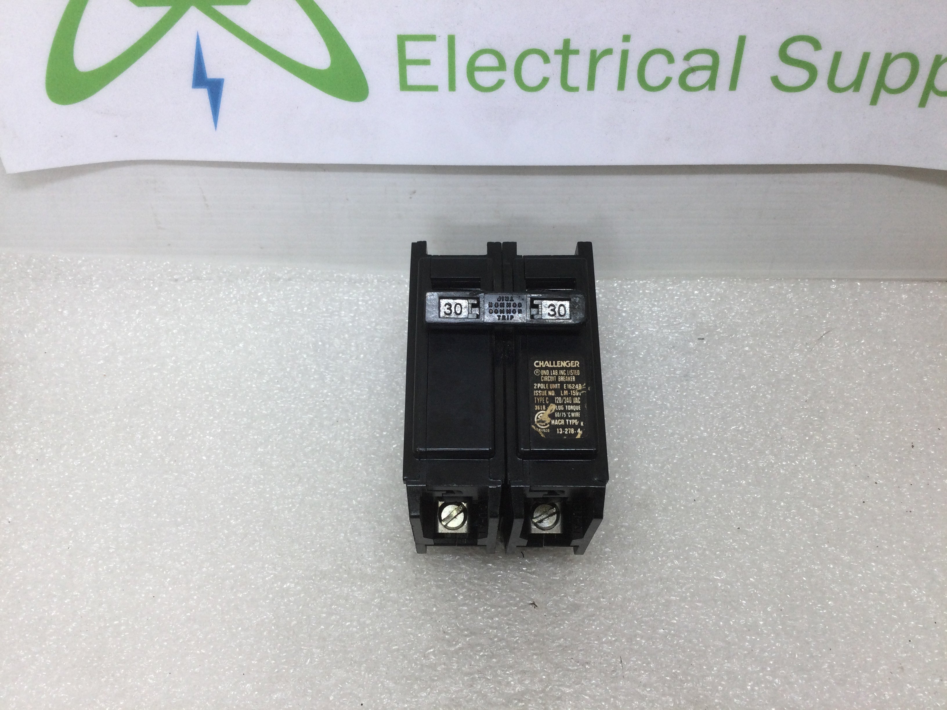 Disyuntor Challenger C230 30 Amp 2 polos 120/240V - Imagen 10 de 14