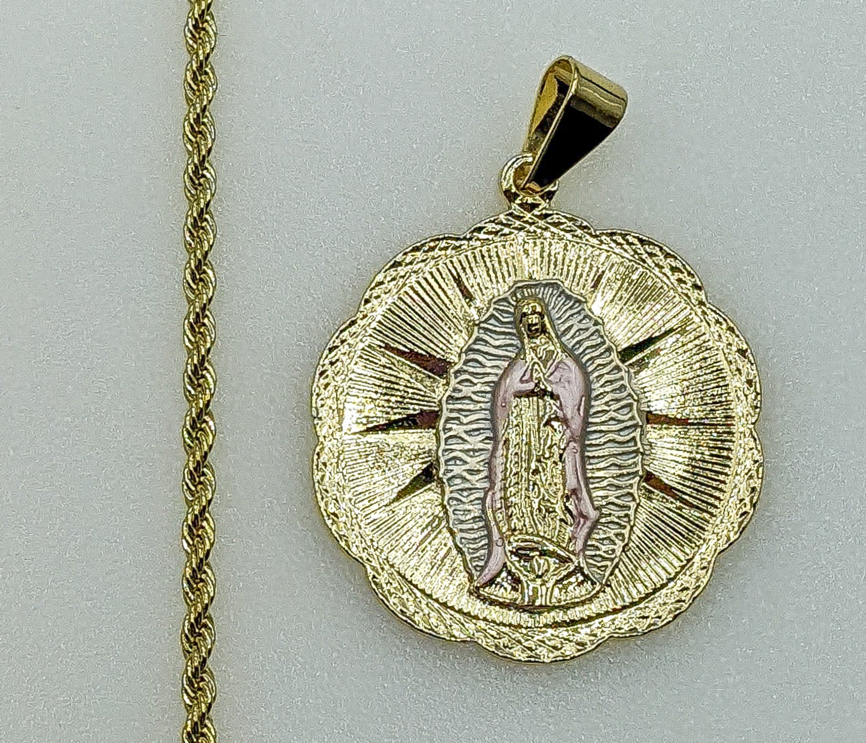 Virgin Mary Gold Plated Pendant 2mm Chain Necklace Jewelry Oro Virgen Guadalupe - Picture 6 of 7
