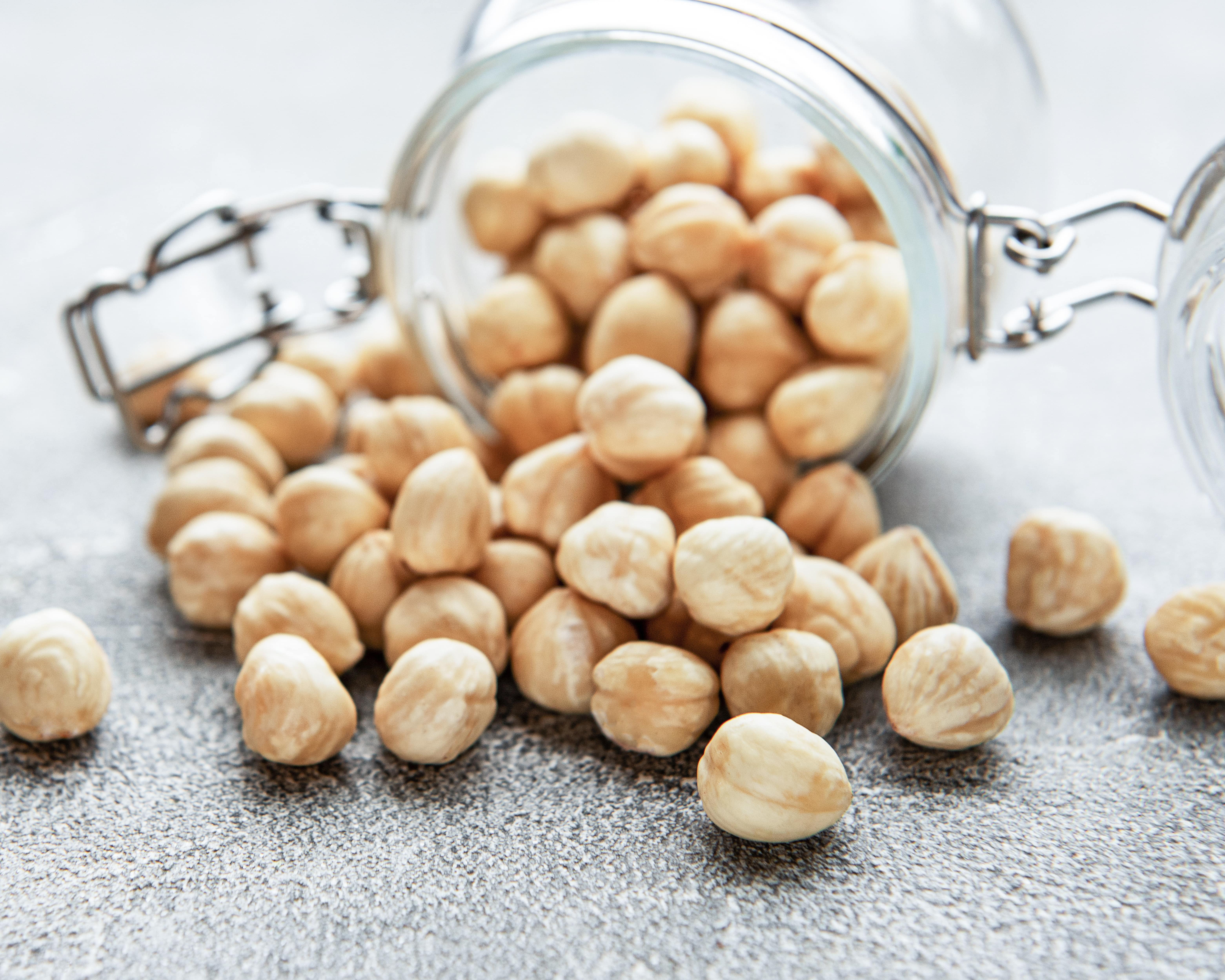 Organic Blanched Hazelnuts – Non-GMO, Unsalted, Unroasted, Vegan, Kosher - Picture 21 of 40