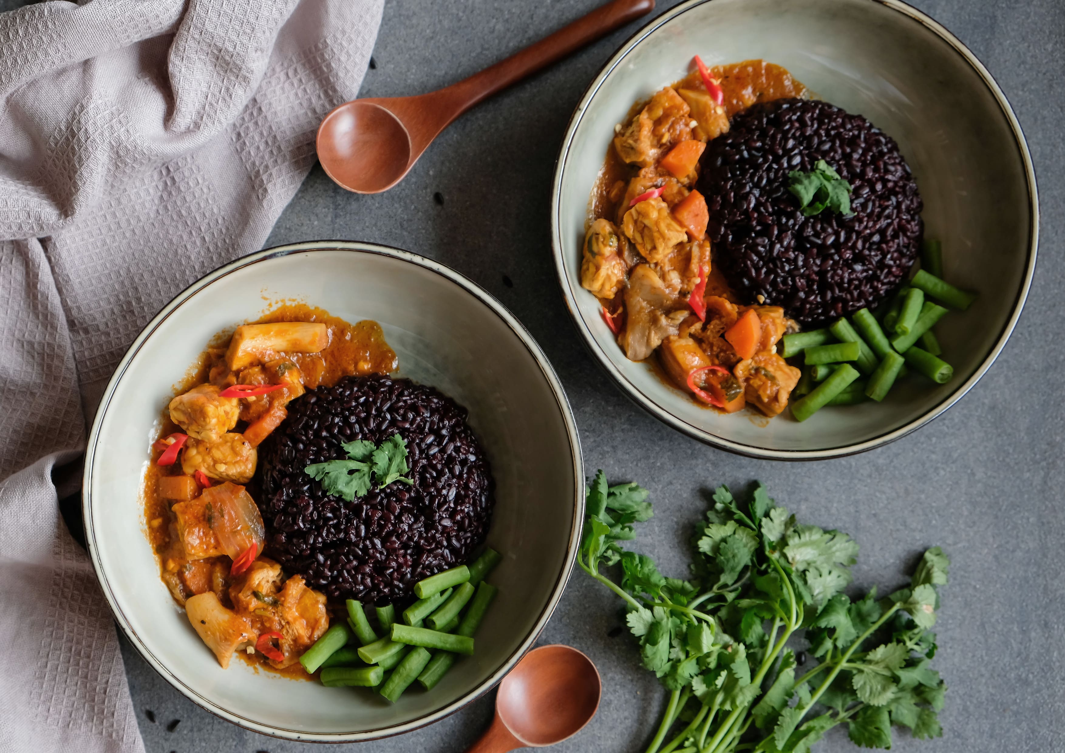 Black Rice — Whole Grain Rice, Medium-Grain Rice, Kosher, Vegan, Bulk