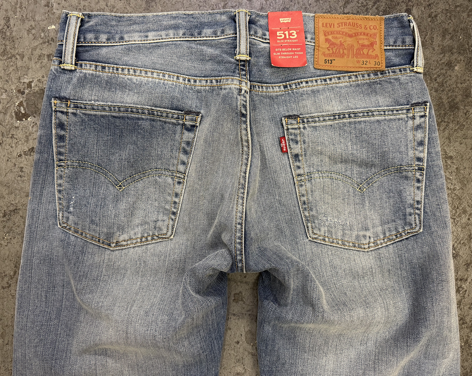 Levi's Men's Cotton 513 Slim Fit Straight Leg Stretch Faded Denim Jean Pants - Picture 10 of 14