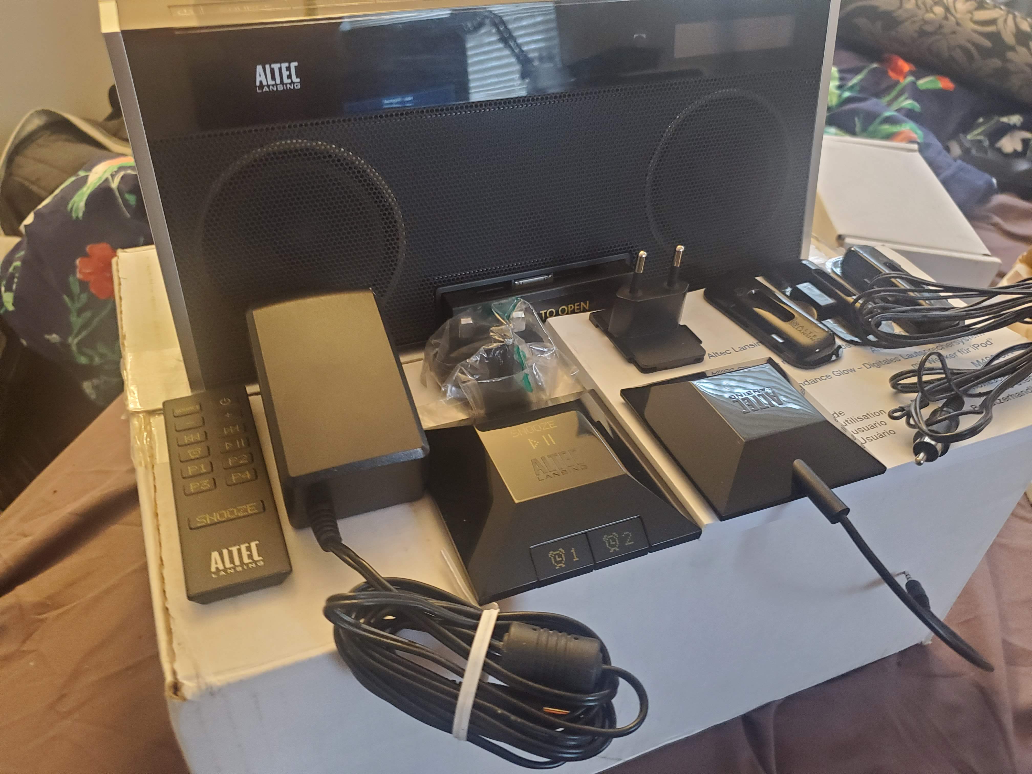 Altec Lansing M402 Altec Lansing iPod Home Audio with Alarm Clock | eBay