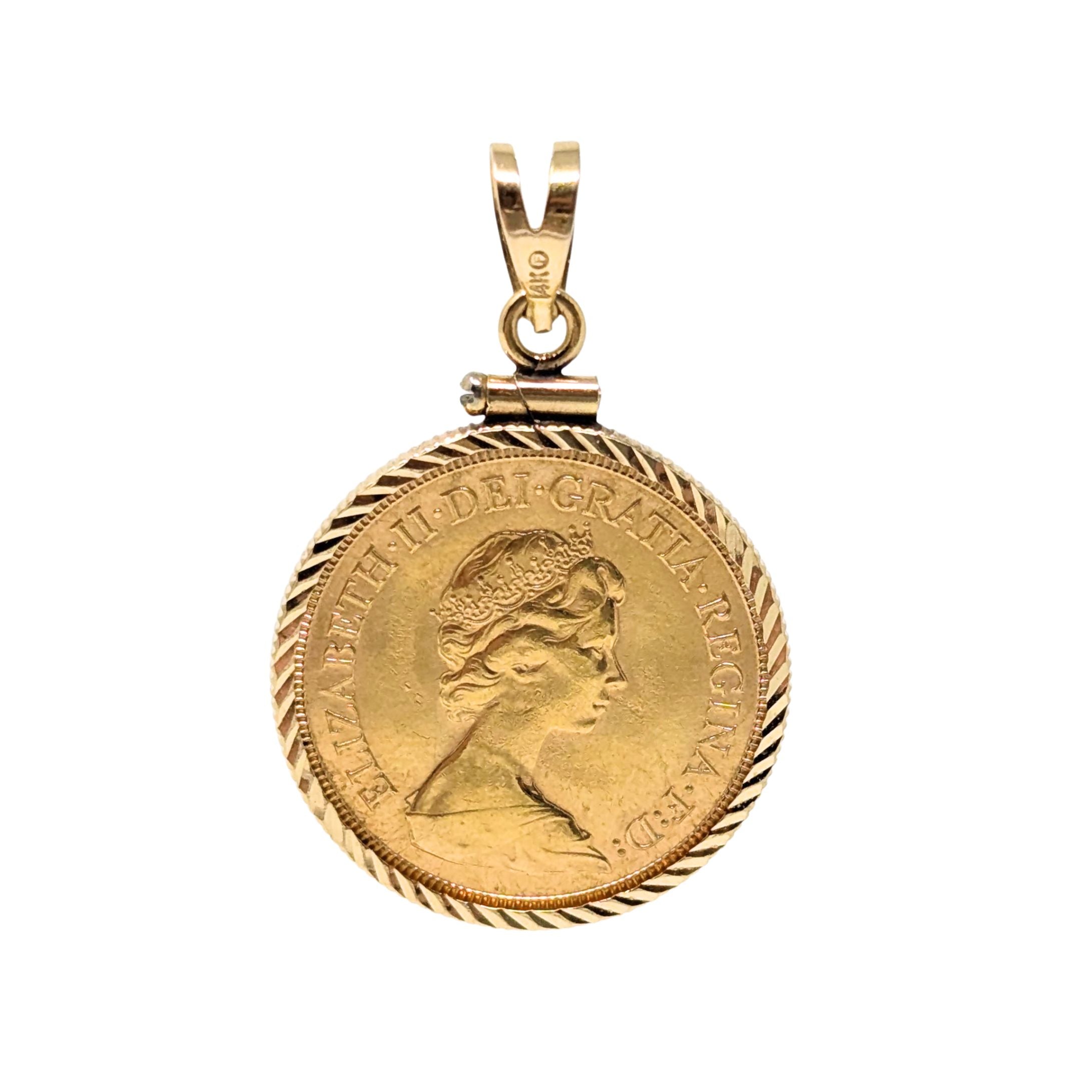1978 British Gold Full Sovereign Coin Pendant in 14K Yellow Gold Bezel, 9.1g