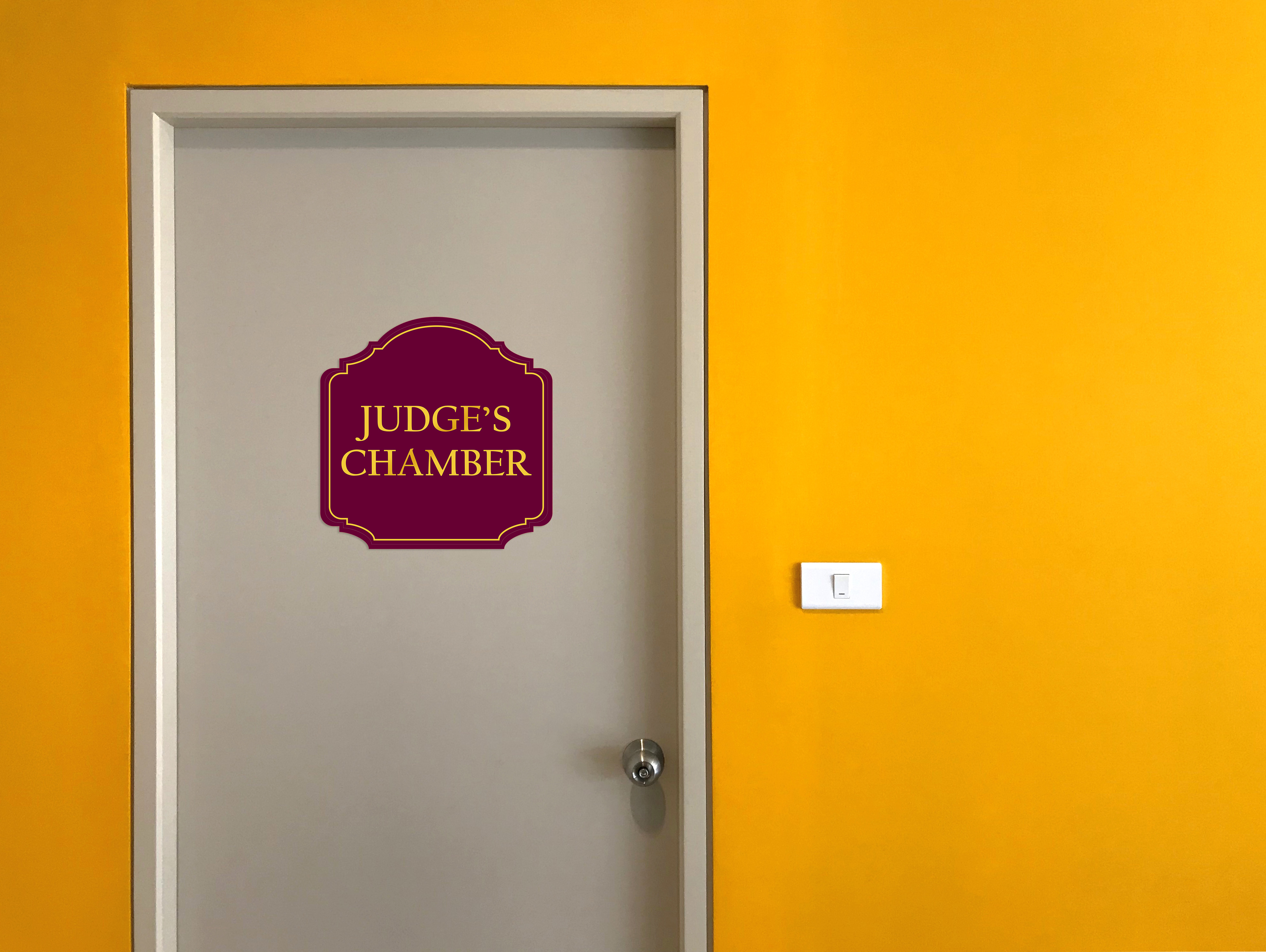 Letrero de pared o puerta de la Cámara de Jueces Heritage Plus | Señalización de sala de audiencias - Imagen 13 de 32