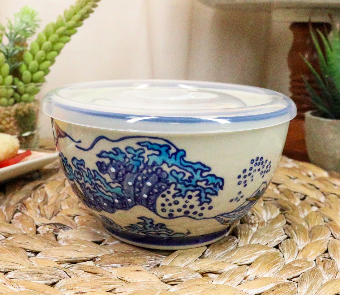 Ebros Set of 2 Ceramic Hokusai Great Wave Portion Meal Bowls 2 Cups W/ Lid - Picture 1 of 6