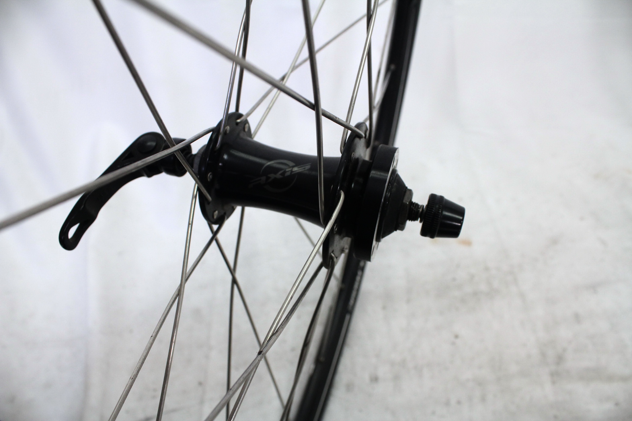 Axis Classic 700c Gravel Wheelset Aluminum Clincher 10 Speed Shimano