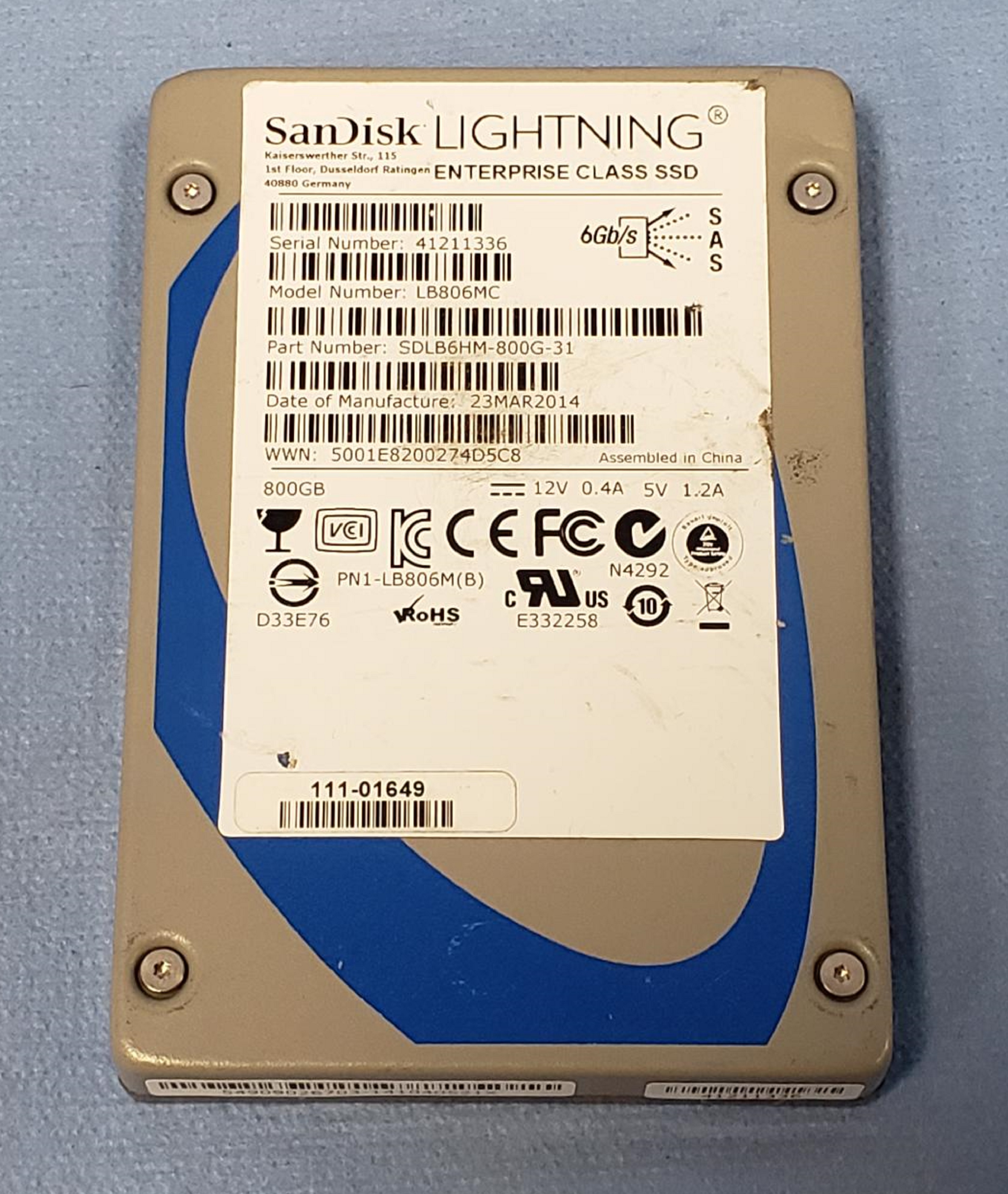 SanDisk Lightning 800GB 6Gb/s 2.5