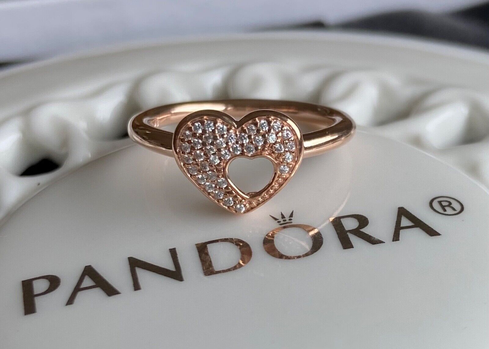 Authentic Pandora ROSE Shimmering Puzzle Heart Frame Ring