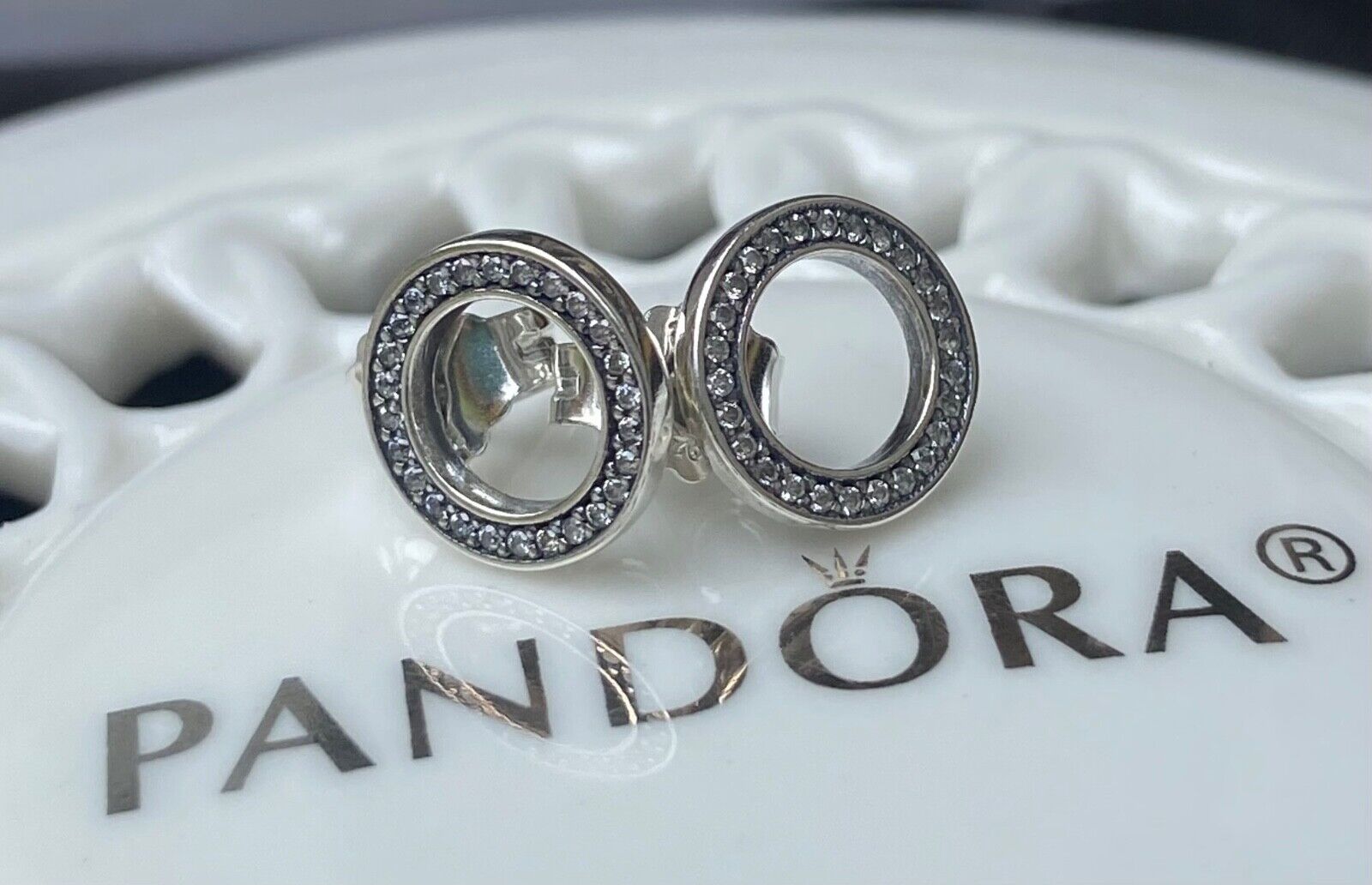 総額8万相当　Pandora Authentic Pandora Sparkling Circle Stud Earrings #290585CZ