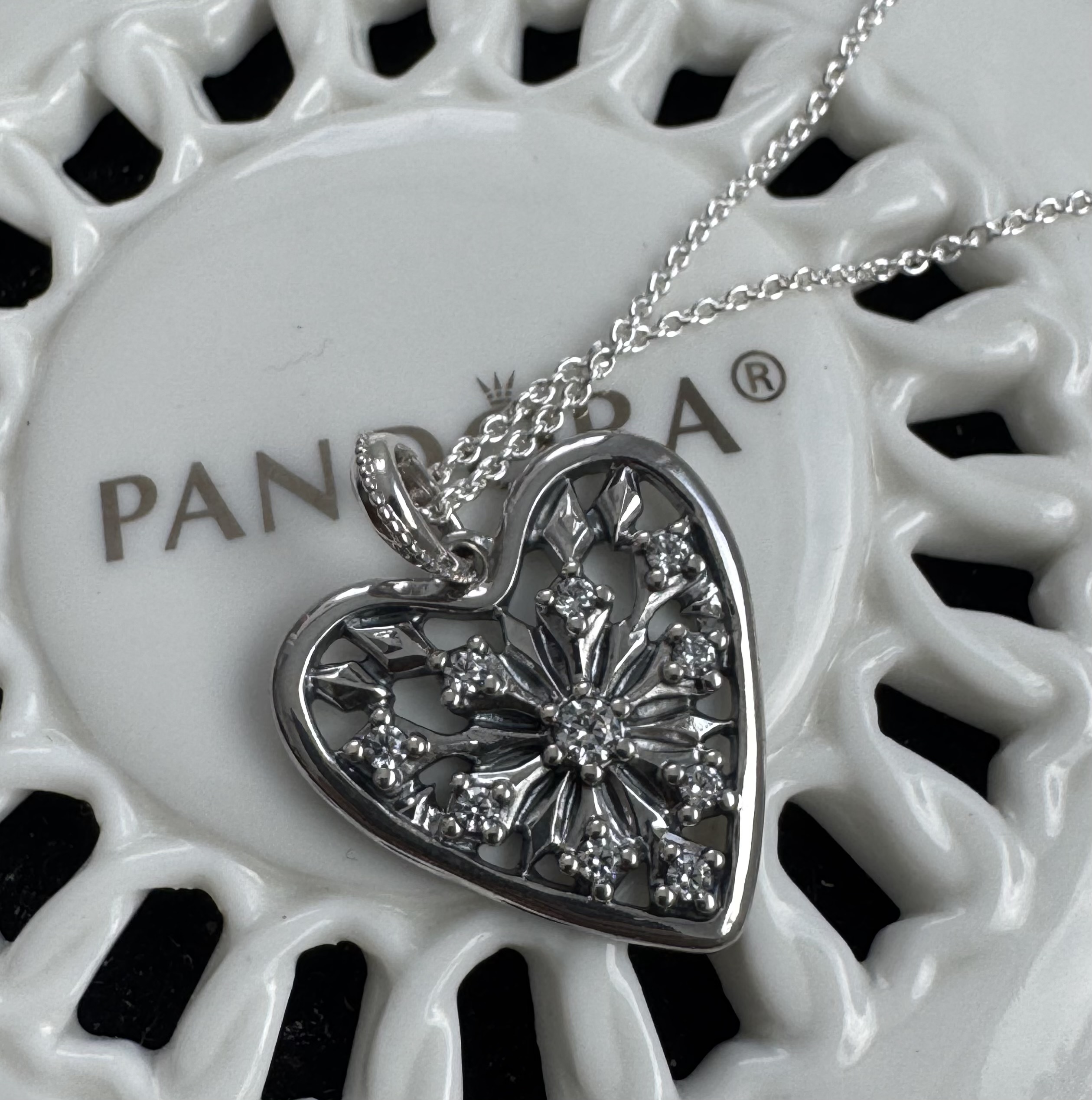 Authentic Pandora Heart of Winter Necklace #396369CZ- 80cm / 31.4