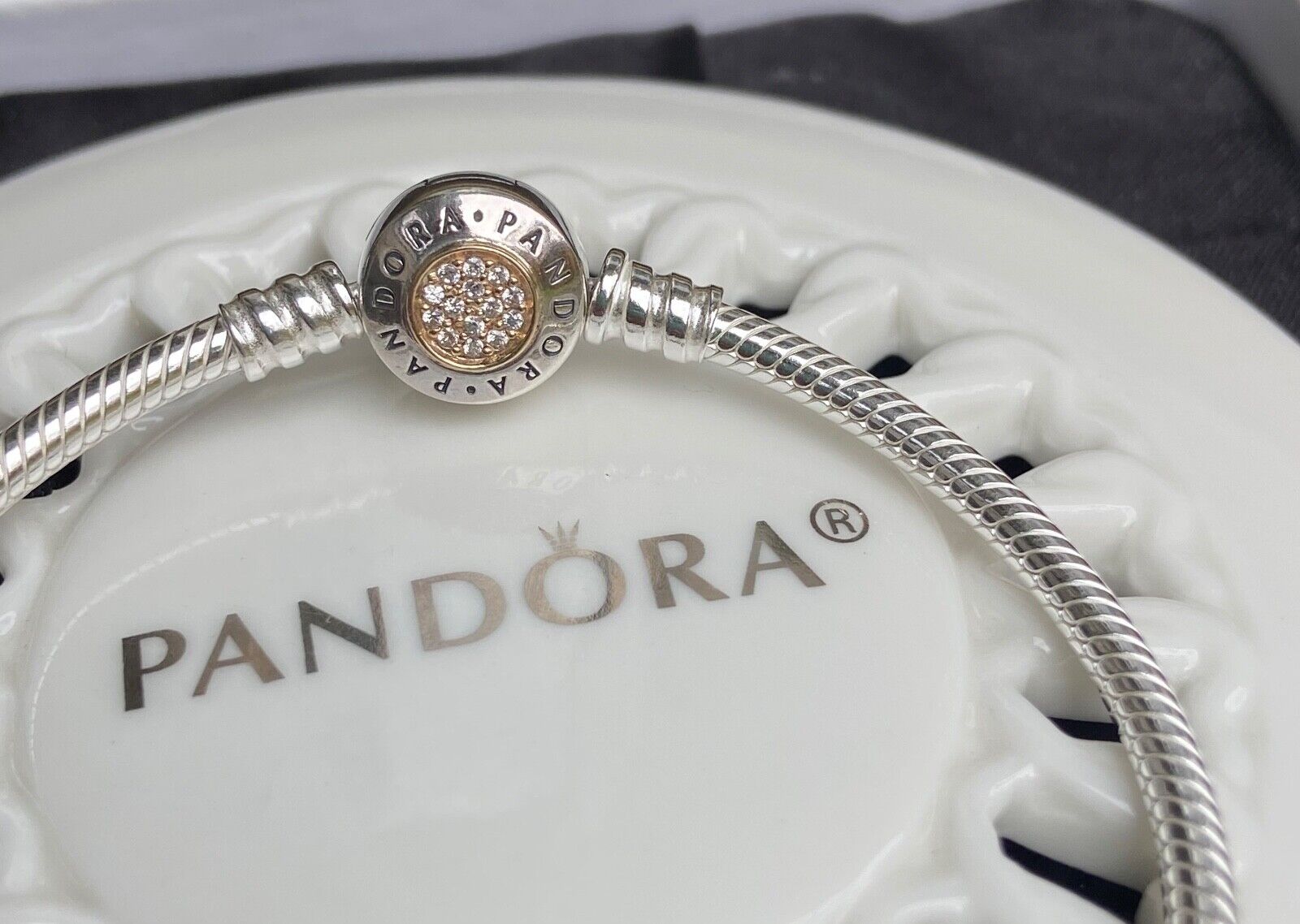 Authentic Pandora MOMENTS Logo Clasp Bracelet #590741CZ | eBay