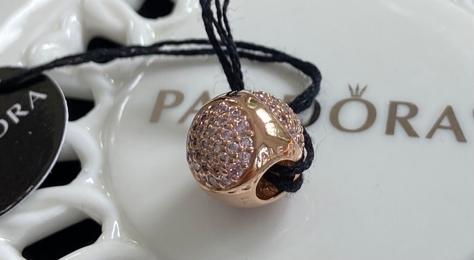 ♡Pandora ロゴ ビーズ チャーム♪ c5e42b7a-7695-5903-a0b4-