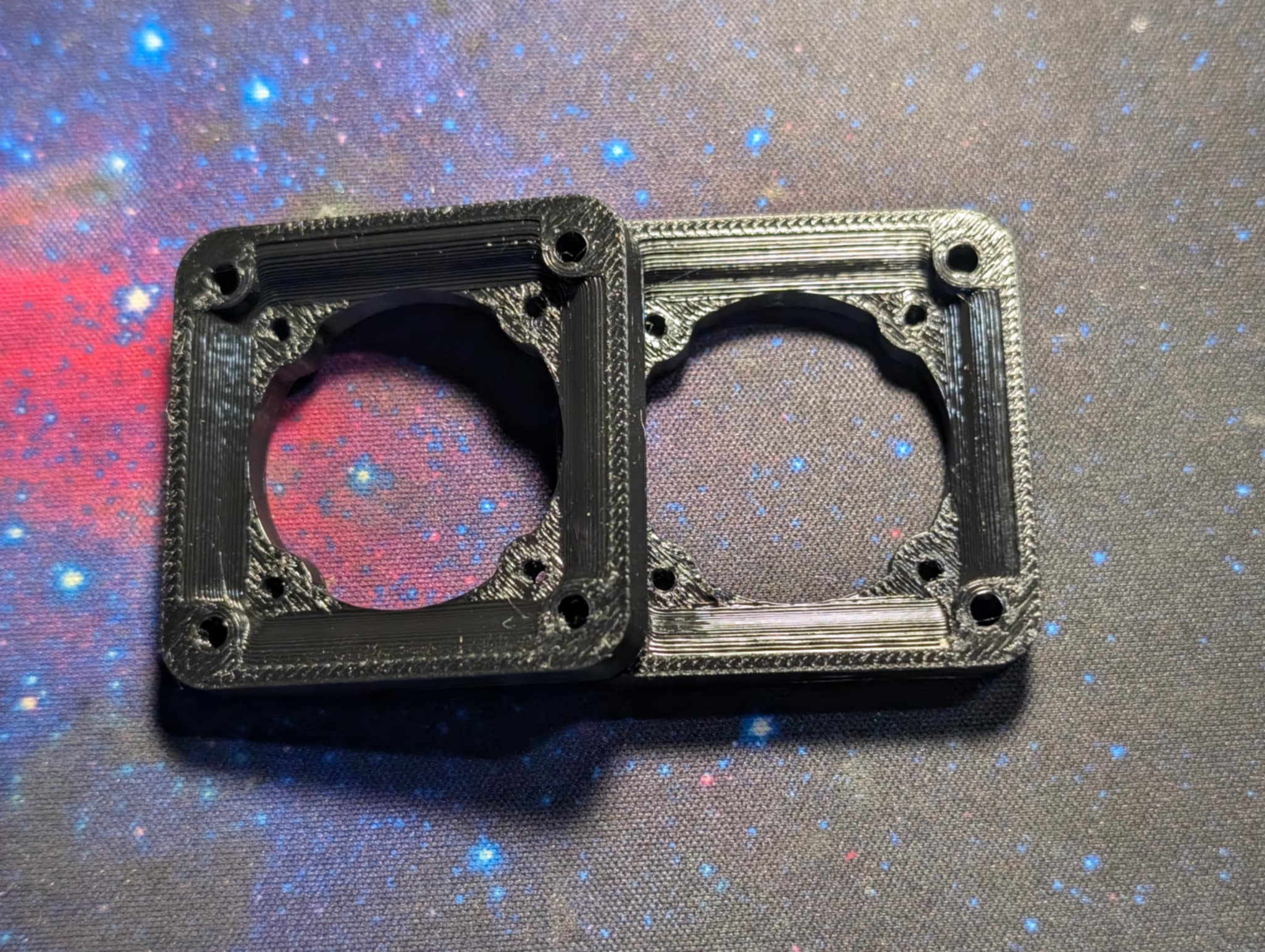 Adattatori per ventole da 30/35 a 40 mm - (Confezione da 2) - Foto 8 di 16