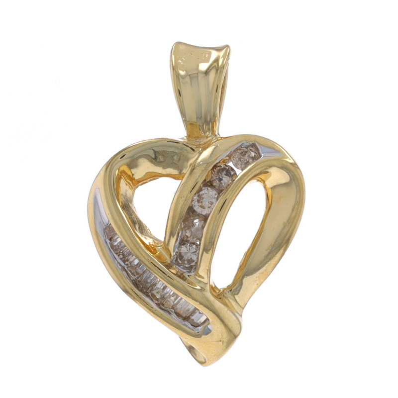 Pendentif Cœur Or Jaune 14k Avec Diamants - Ruban - 0.20ctw - Occasion